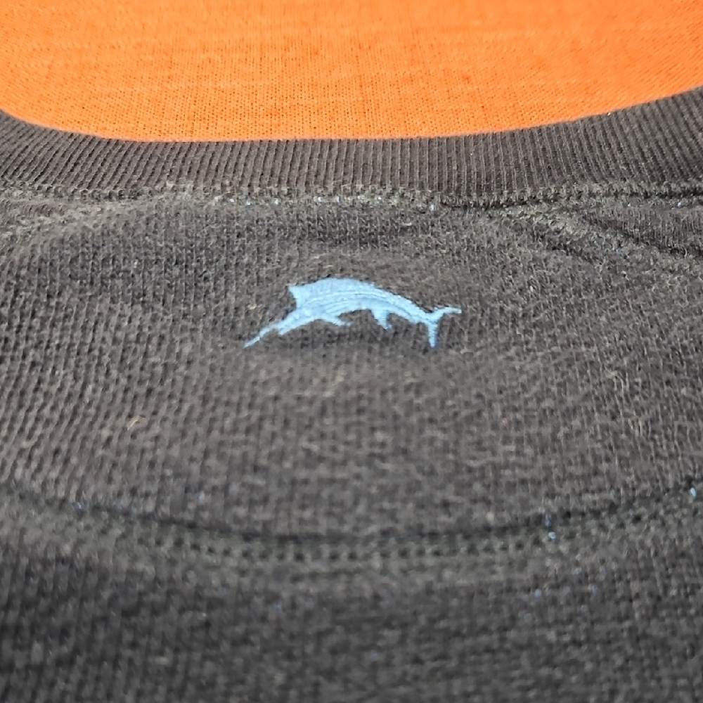 2/$25 Tommy Bahama Men's V-Neck Sweater in Black - Picture 3 of 8